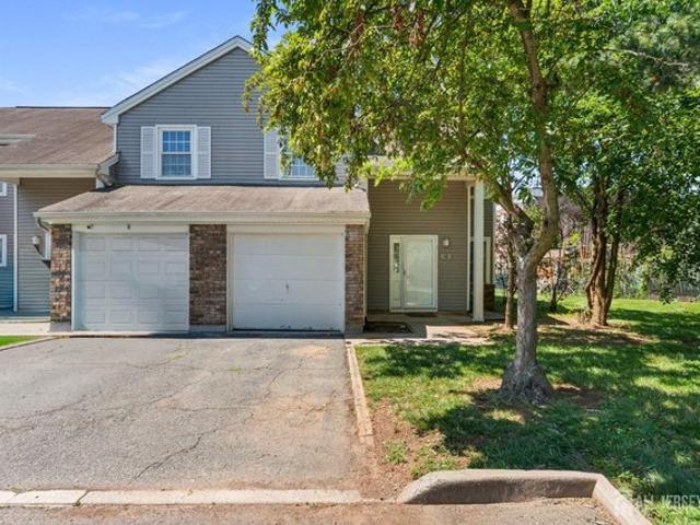 Condo for sale in New Brunswick, New Jersey