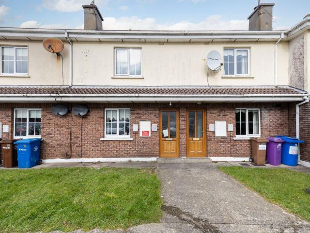 Terraced House for sale in New Ross