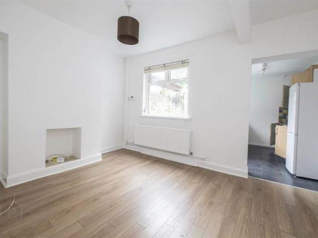 Townhouse for rent in Sydenham, Northern Ireland