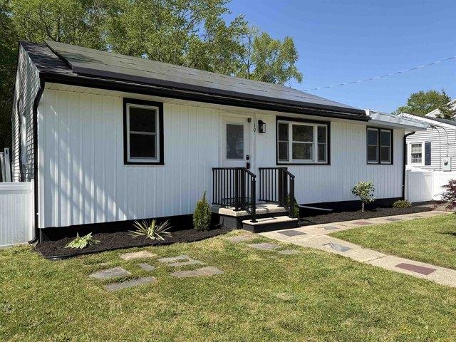 House for sale in Green Creek, New Jersey