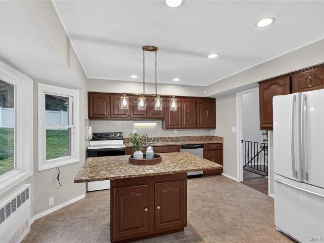 Property for rent in Nassau, New York