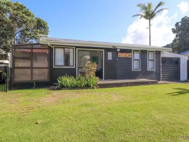 House for sale in Te Puru, Waikato