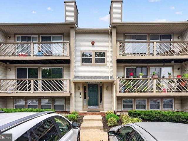 Condo for sale in Marlton, Camden