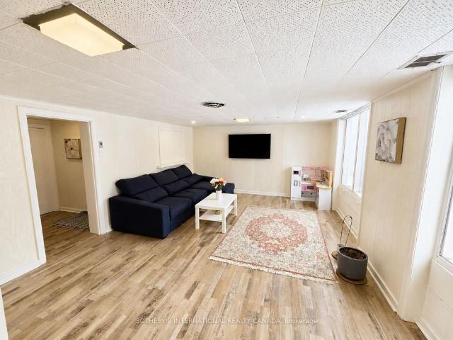 Apartment for rent in Woburn, Ontario