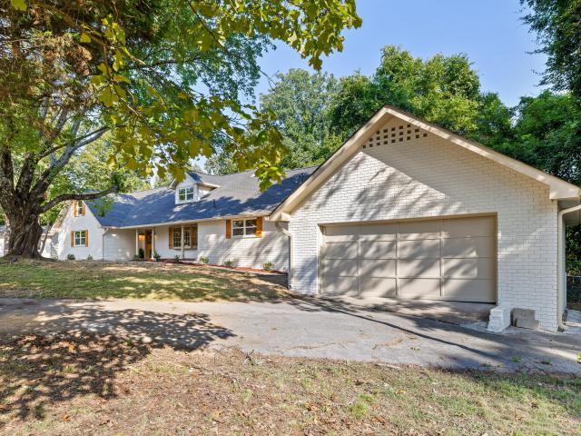 House for sale in Rossville, Georgia