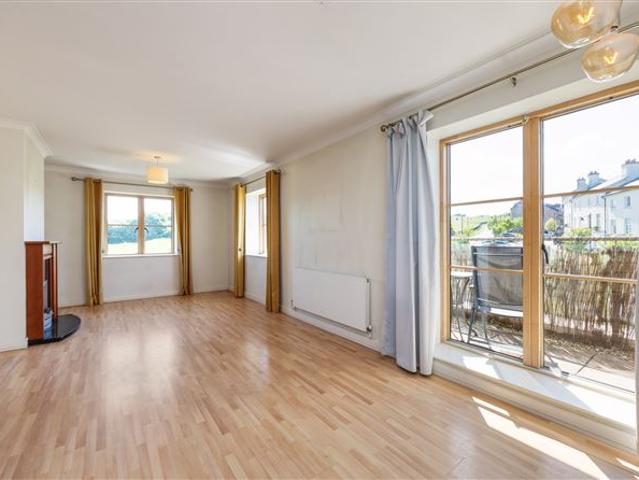 Apartment for sale in Bluebell, North Tipperary