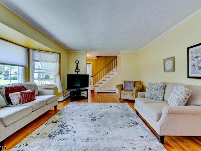 House for sale in Newton, New Jersey