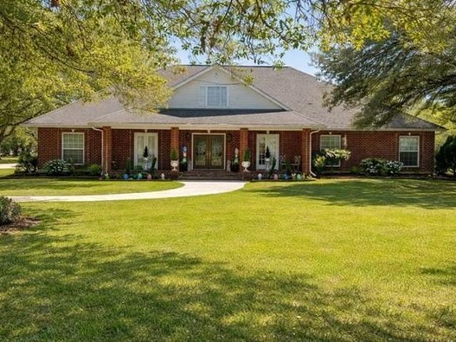 House for sale in Carriere, Mississippi