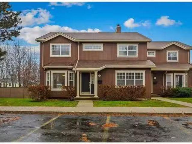 House for sale in Foxtrap, Newfoundland And Labrador