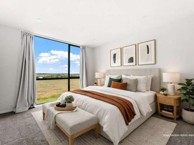 Townhouse for sale in Whangaparaoa