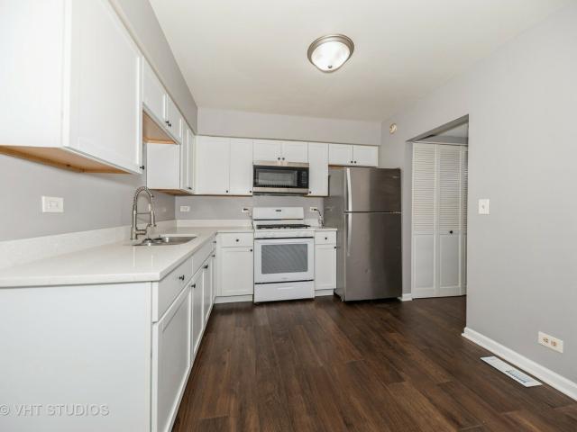 House for rent in Downers Grove