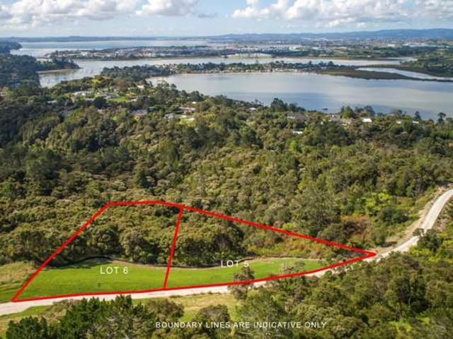 Land for sale in Paremoremo, Oroua County