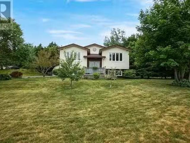 House for sale in Manuels, Newfoundland And Labrador