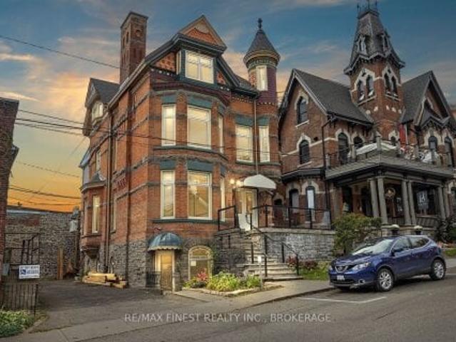 House for sale in Brockville, Ontario