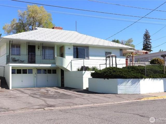 House for sale in Omak, Washington