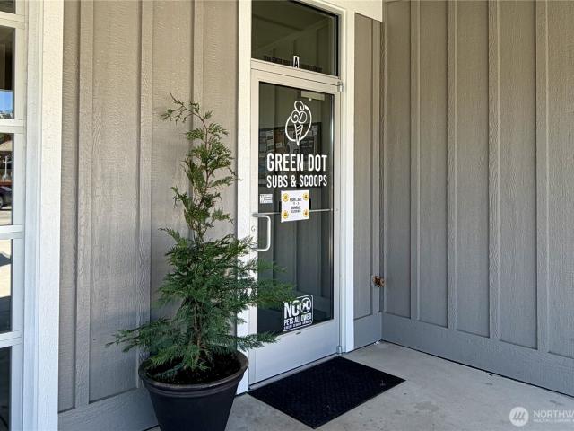 Commercial for sale in Washington