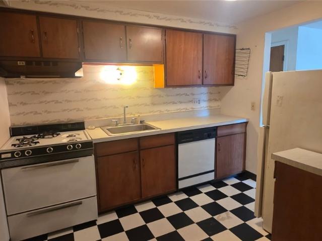Condo for sale in East Amherst, New York