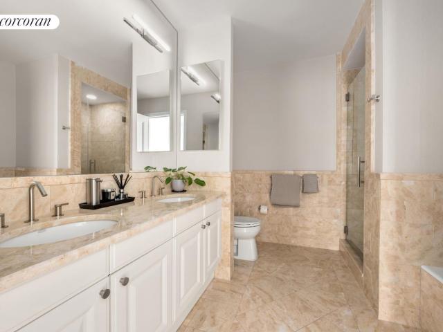 Condo for sale in Arverne, New York