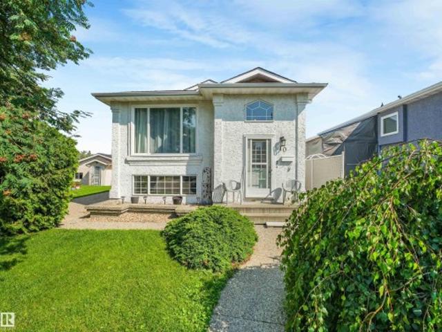 House for sale in Spruce Grove, Alberta