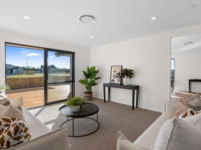 House for sale in Charing Cross, Canterbury
