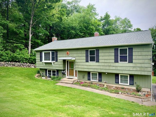 House for sale in Beacon Falls, Connecticut