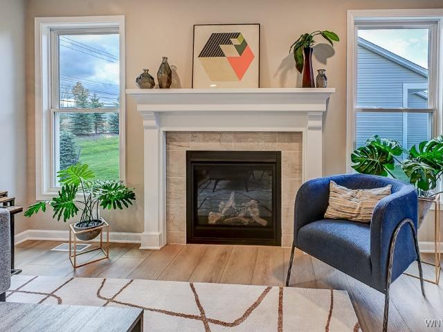 Townhouse for sale in Bowmansville, New York