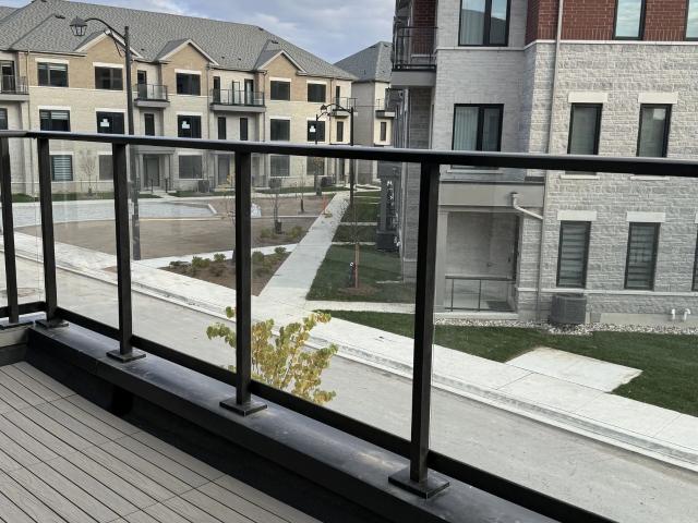 House for rent in Richmond Hill, Golden Horseshoe