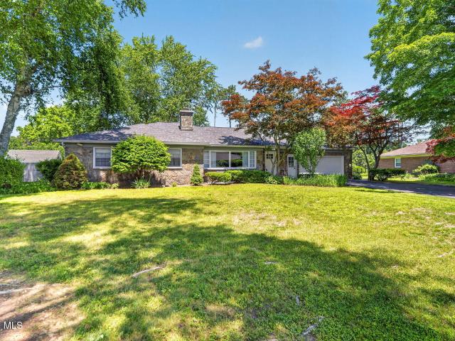 House for sale in Colonie, New York