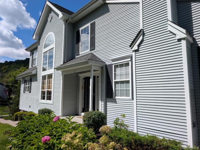 House for sale in Southfields, New York