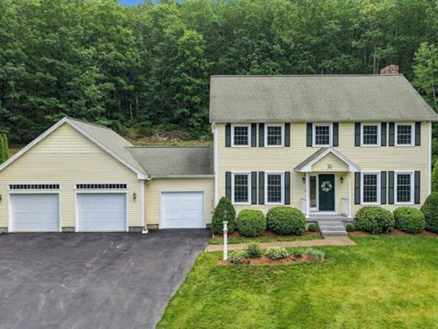 House for sale in New Hampshire