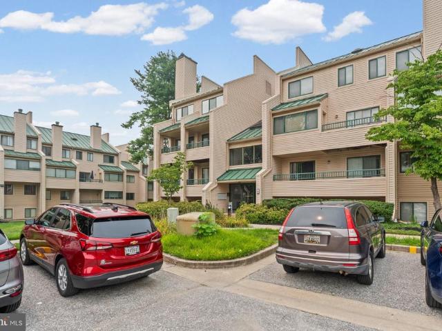 Condo for sale in McDonogh Township, Garrison
