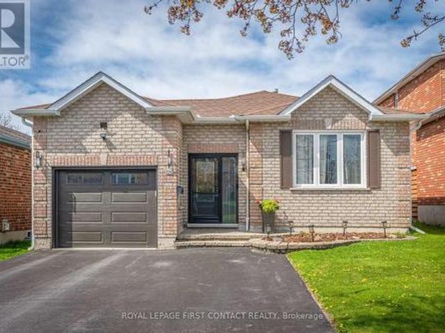 House for sale in Barrie, Ontario