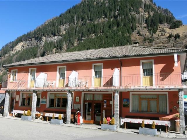 Immobilie kaufen in Rossa, Graubünden