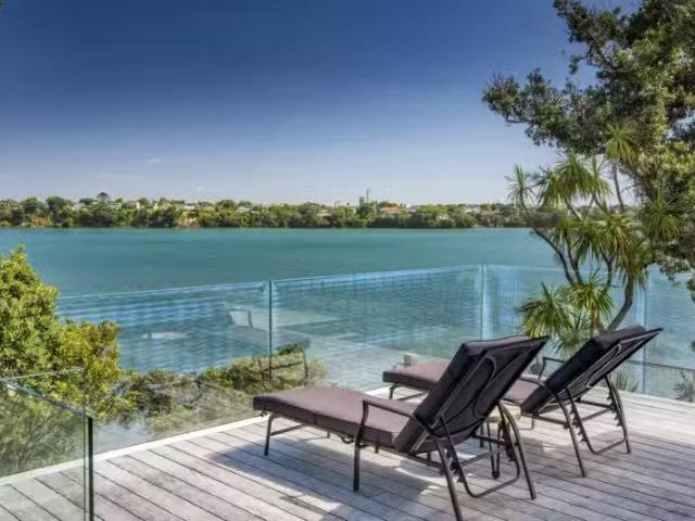 House for sale in Wairau Valley