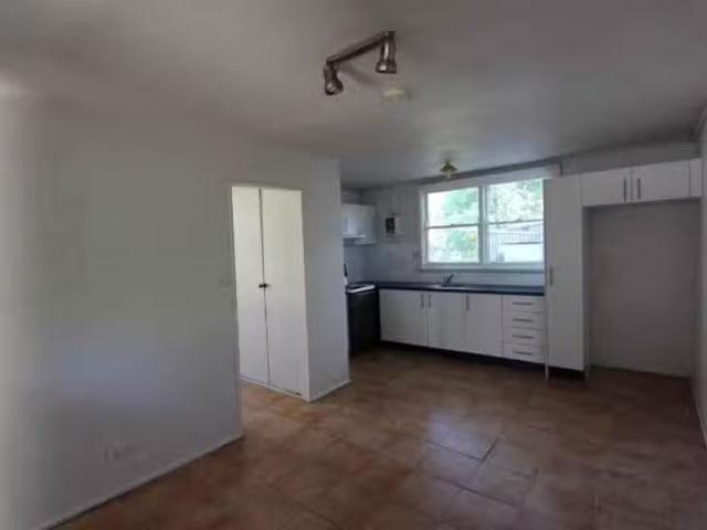 House for rent in Guildford