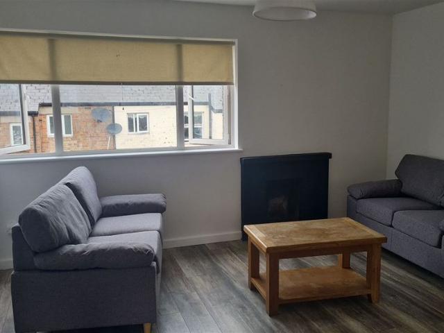 Apartment to rent in Dun Laoghaire, North Tipperary