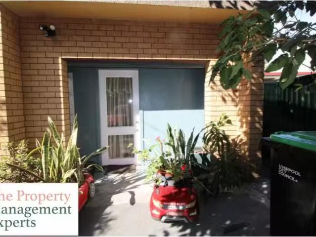 House for rent in Moorebank, Sydney