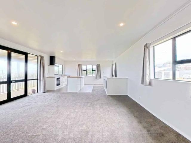 House for rent in Taranaki