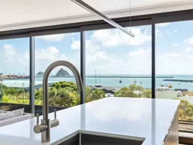 House for sale in Hillsborough, Taranaki