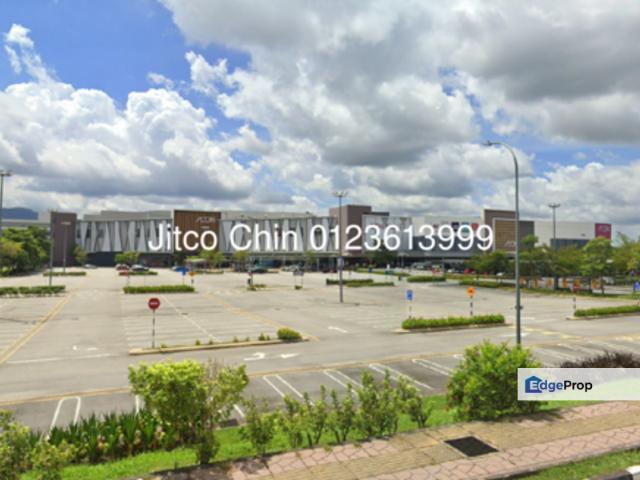 Shop for sale in Nilai, Seremban