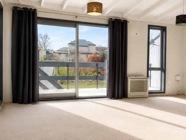Apartment for rent in Otakou