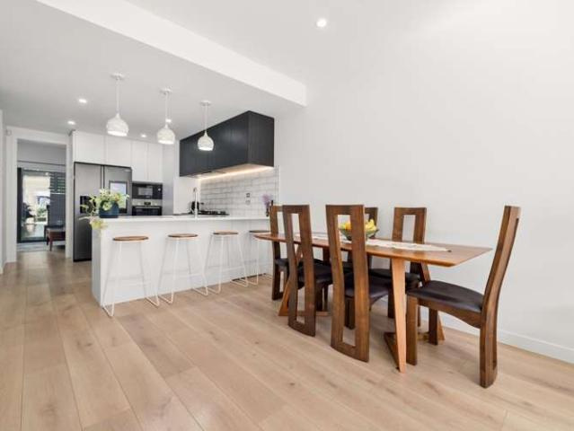 Townhouse for sale in Whangaparaoa, Oroua County