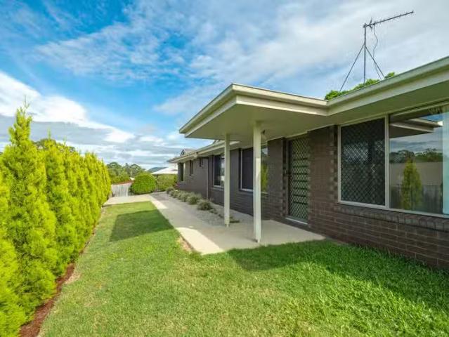 House for rent in Southside, Queensland