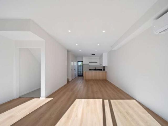 Townhouse for sale in Manurewa