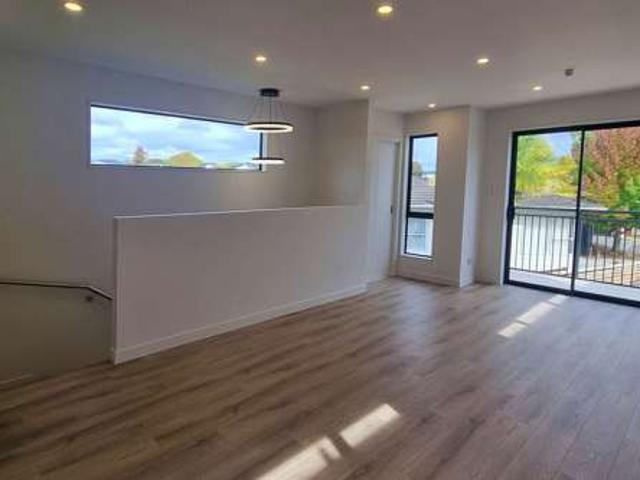 Townhouse for rent in Rapanui