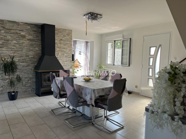Maison vente à Mamers, Connerré