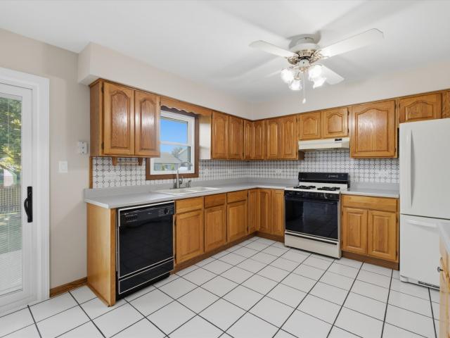 House for sale in Woodridge, Illinois