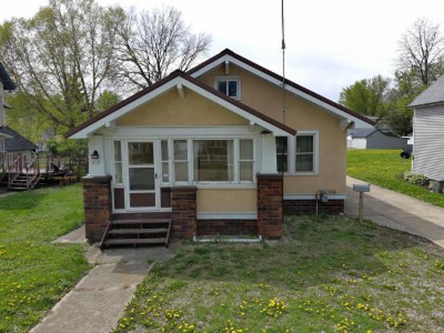 House for sale in Charles City, Iowa