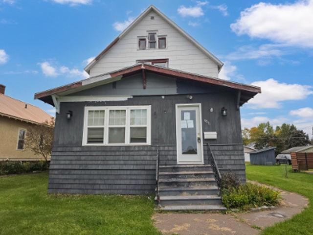 House for sale in Two Harbors, Lake County