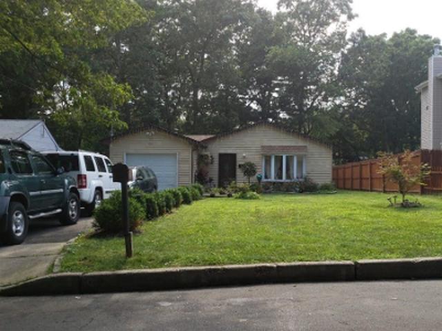 House for sale in Huntington, New York